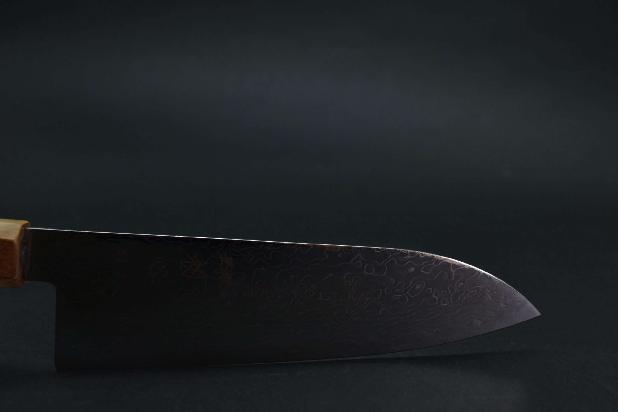 Hatsukokoro Ryuhyo Santoku 180mm - Image 6